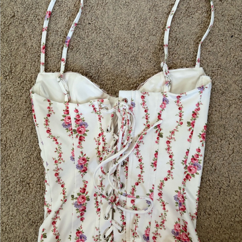 Edikted Floral Cream Camisole with Pink Rose Print - Picture 2 of 3